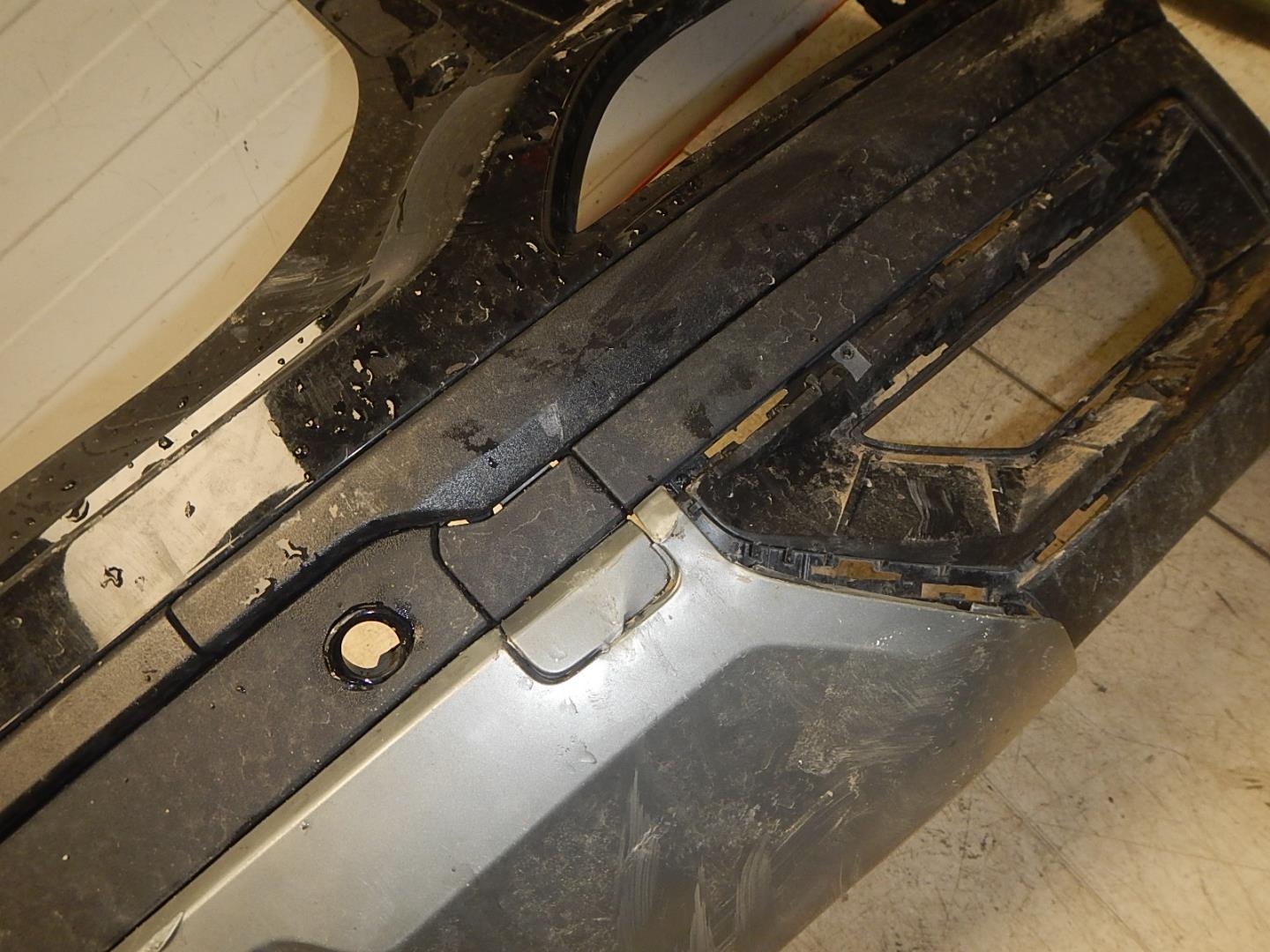 Бампер задний