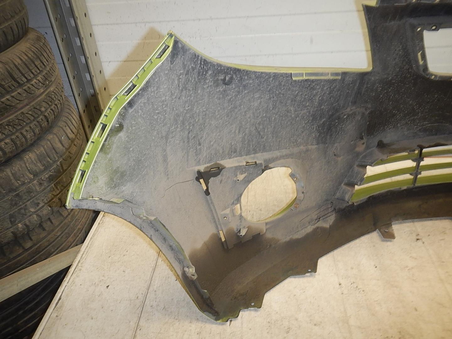 Бампер передний