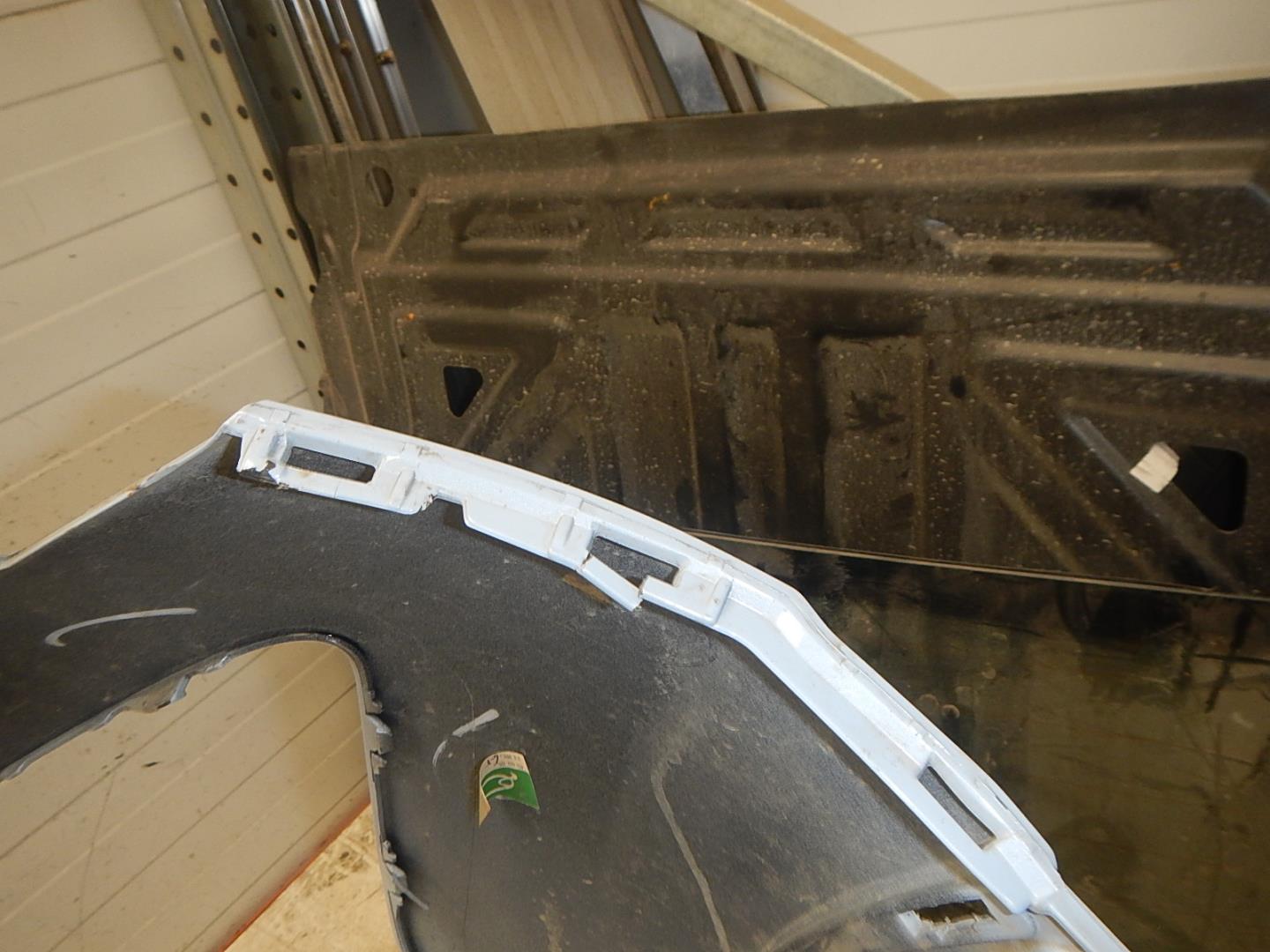 Бампер передний