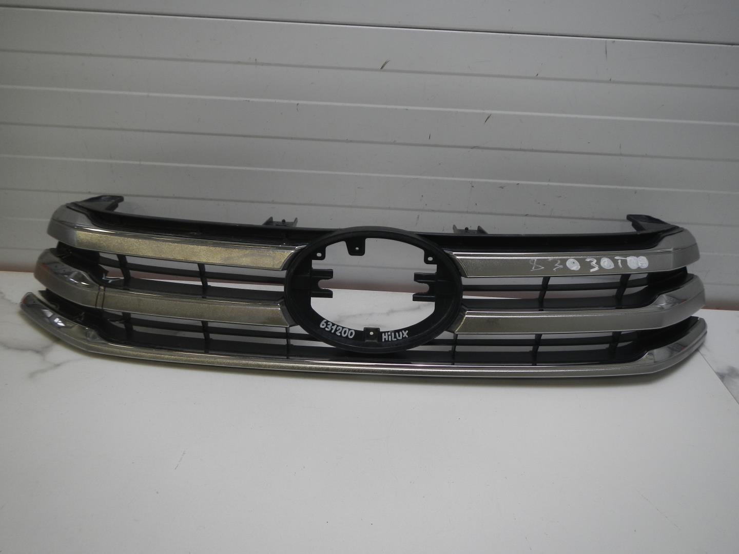 Решетка радиатора