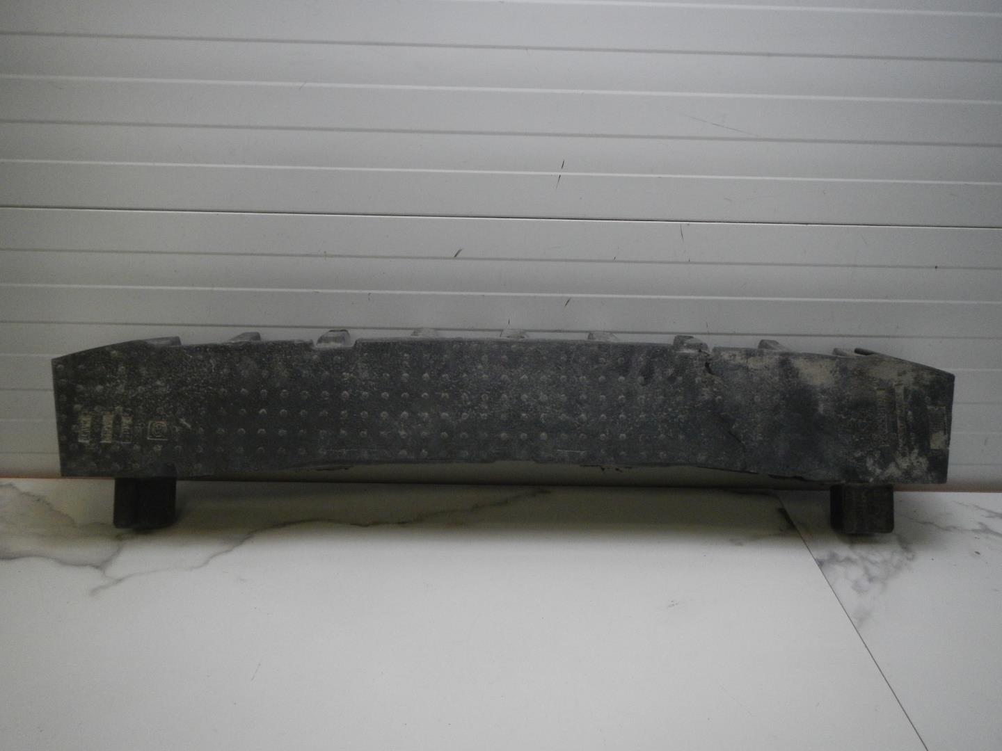 Наполнитель переднего бампера