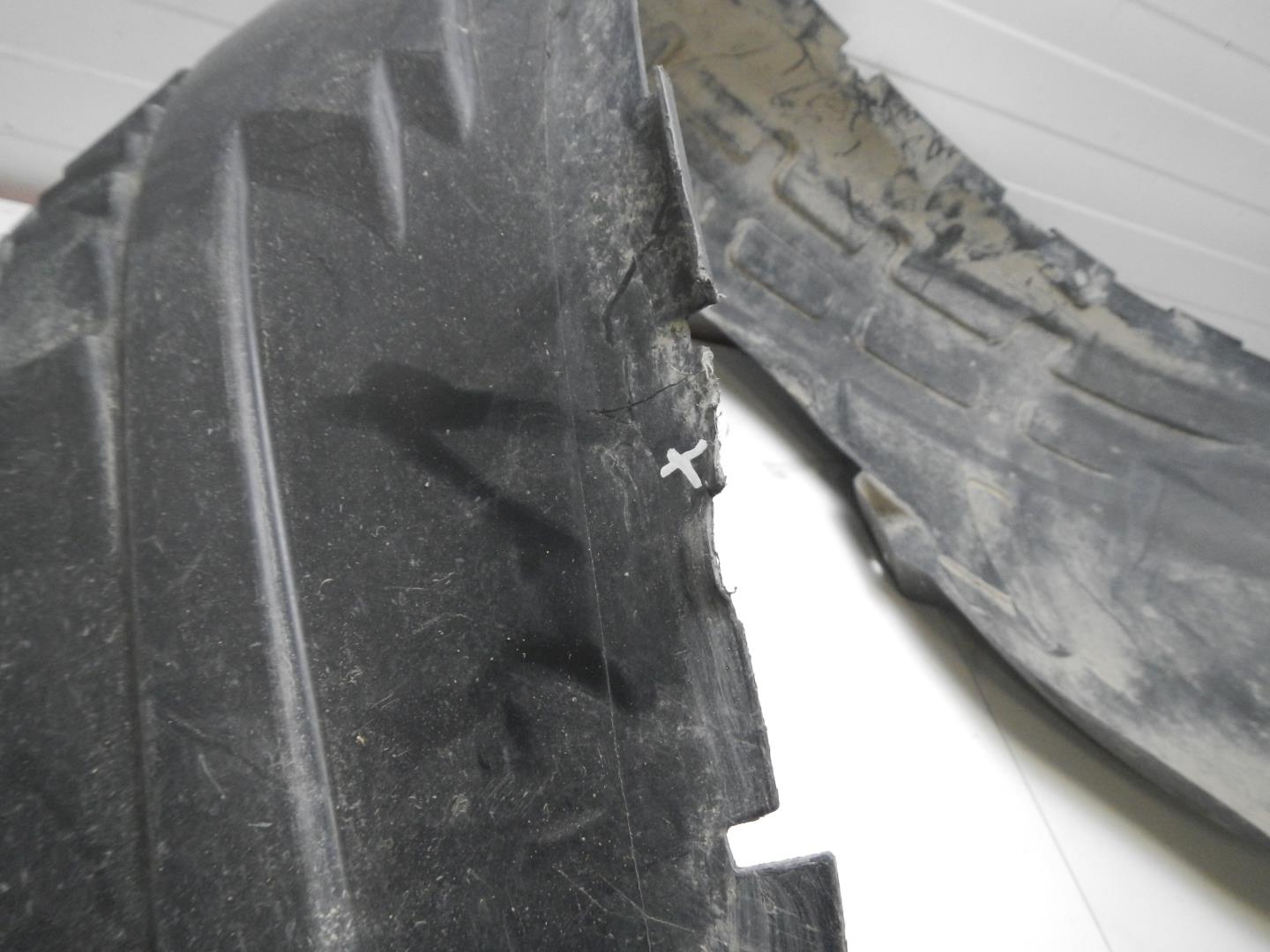 Локер передний левый