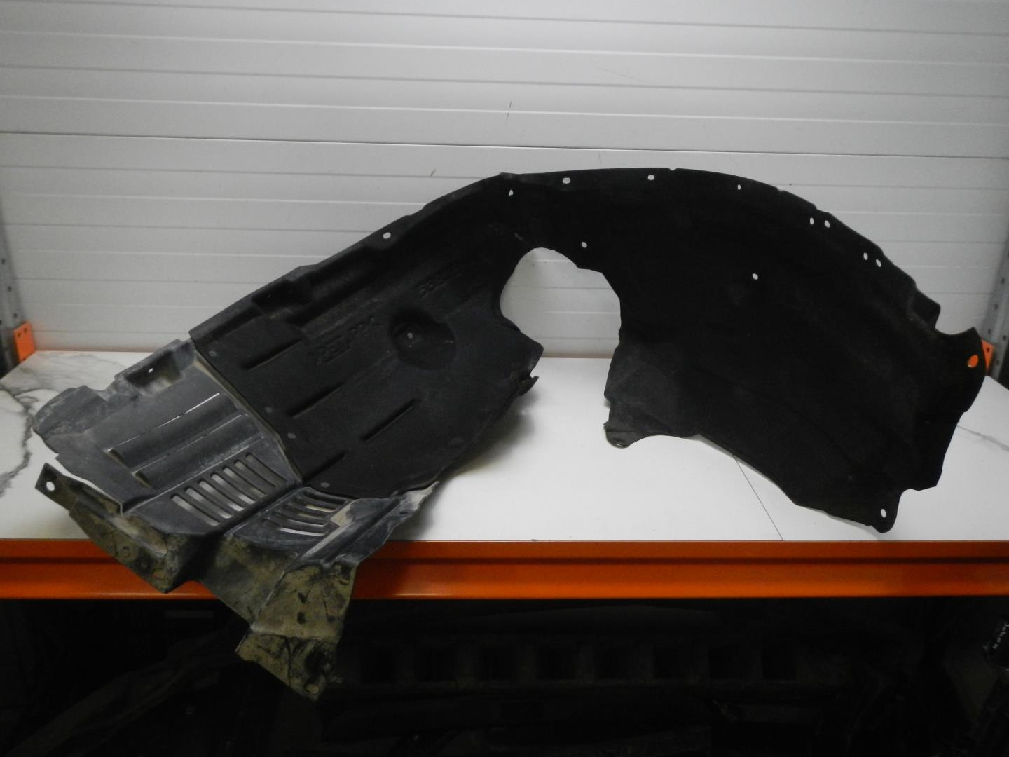 Локер передний левый