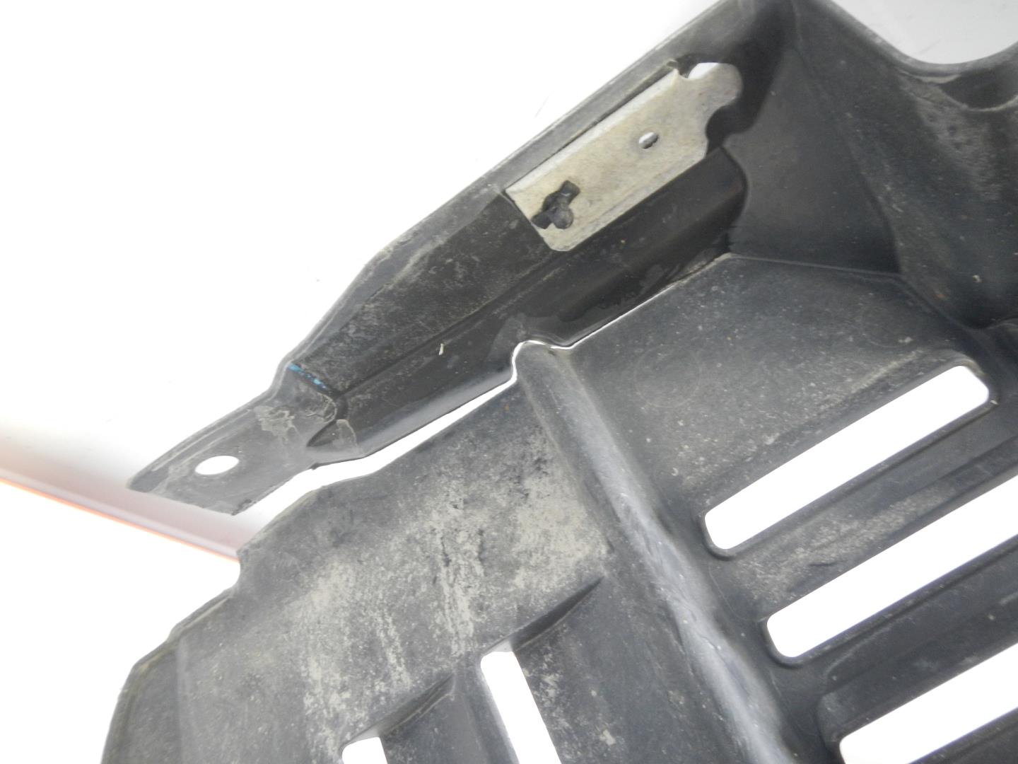 Локер передний левый