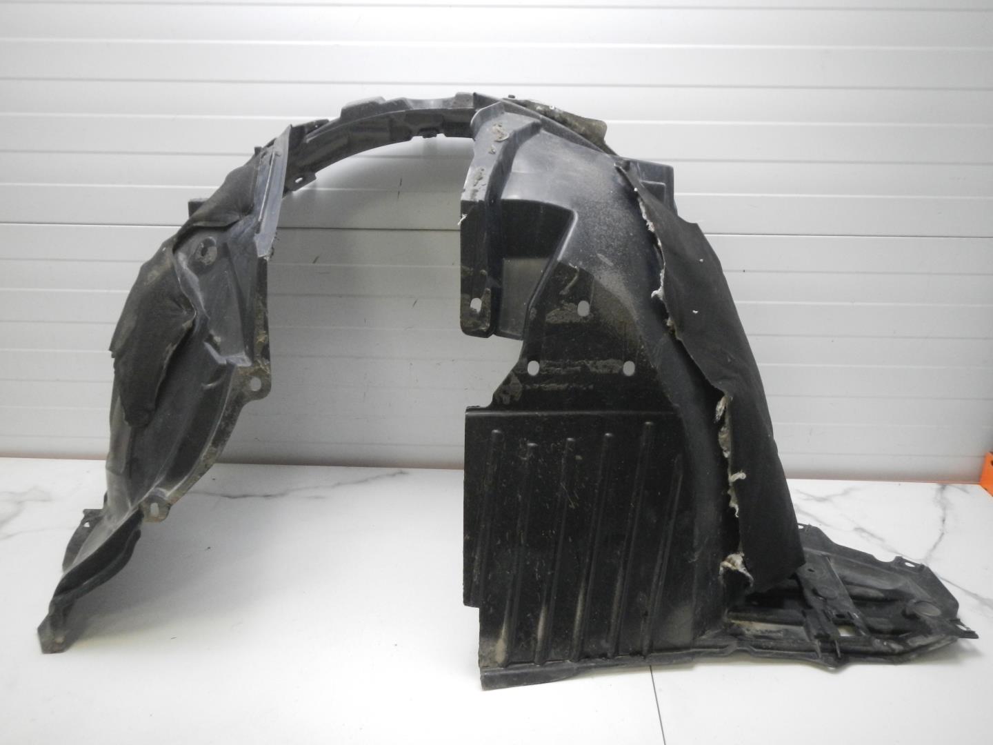 Локер передний левый