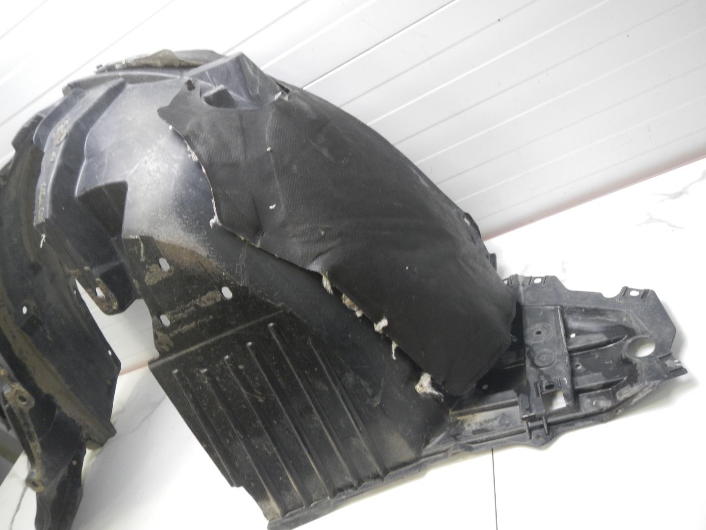 Локер передний левый