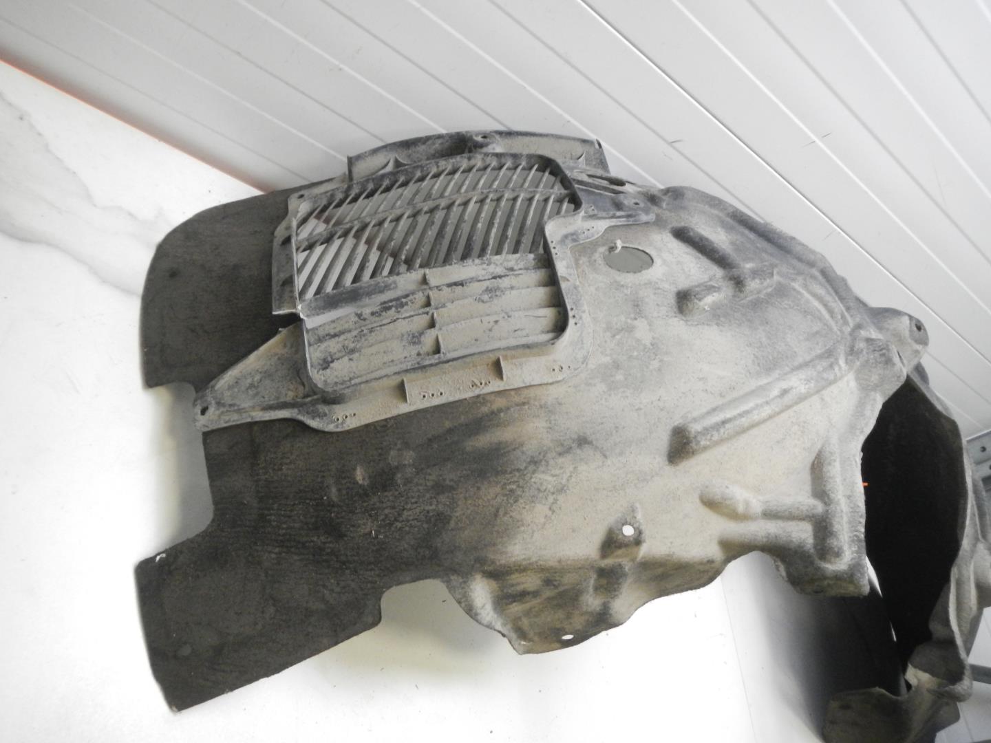 Локер передний правый