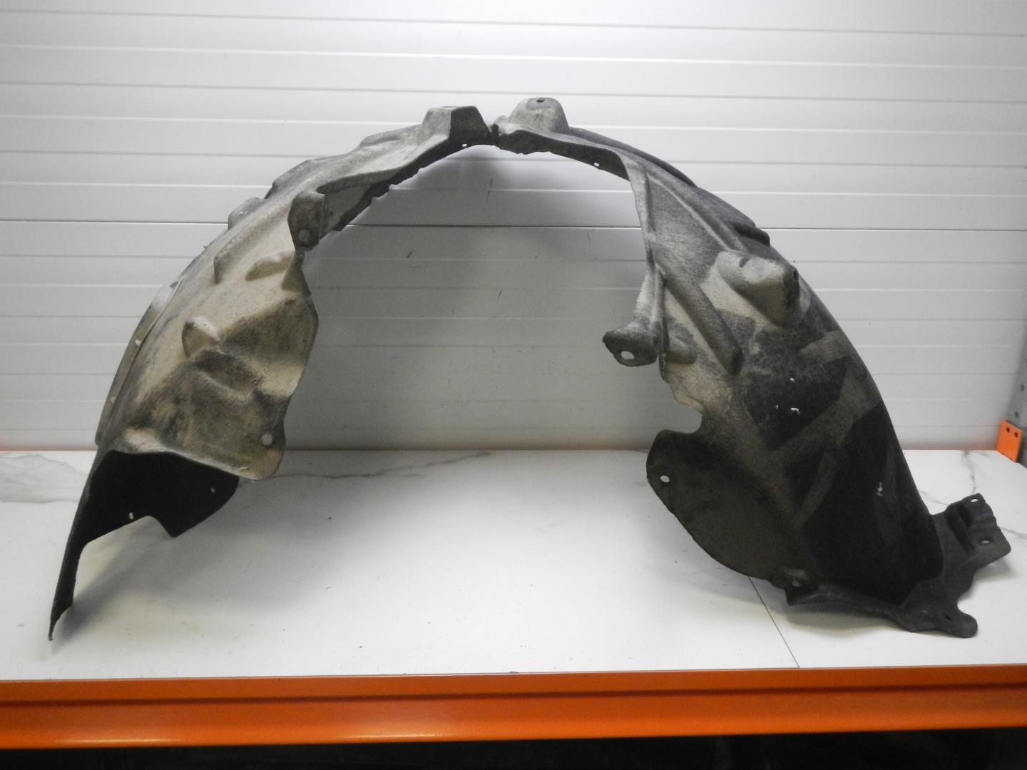 Локер передний правый