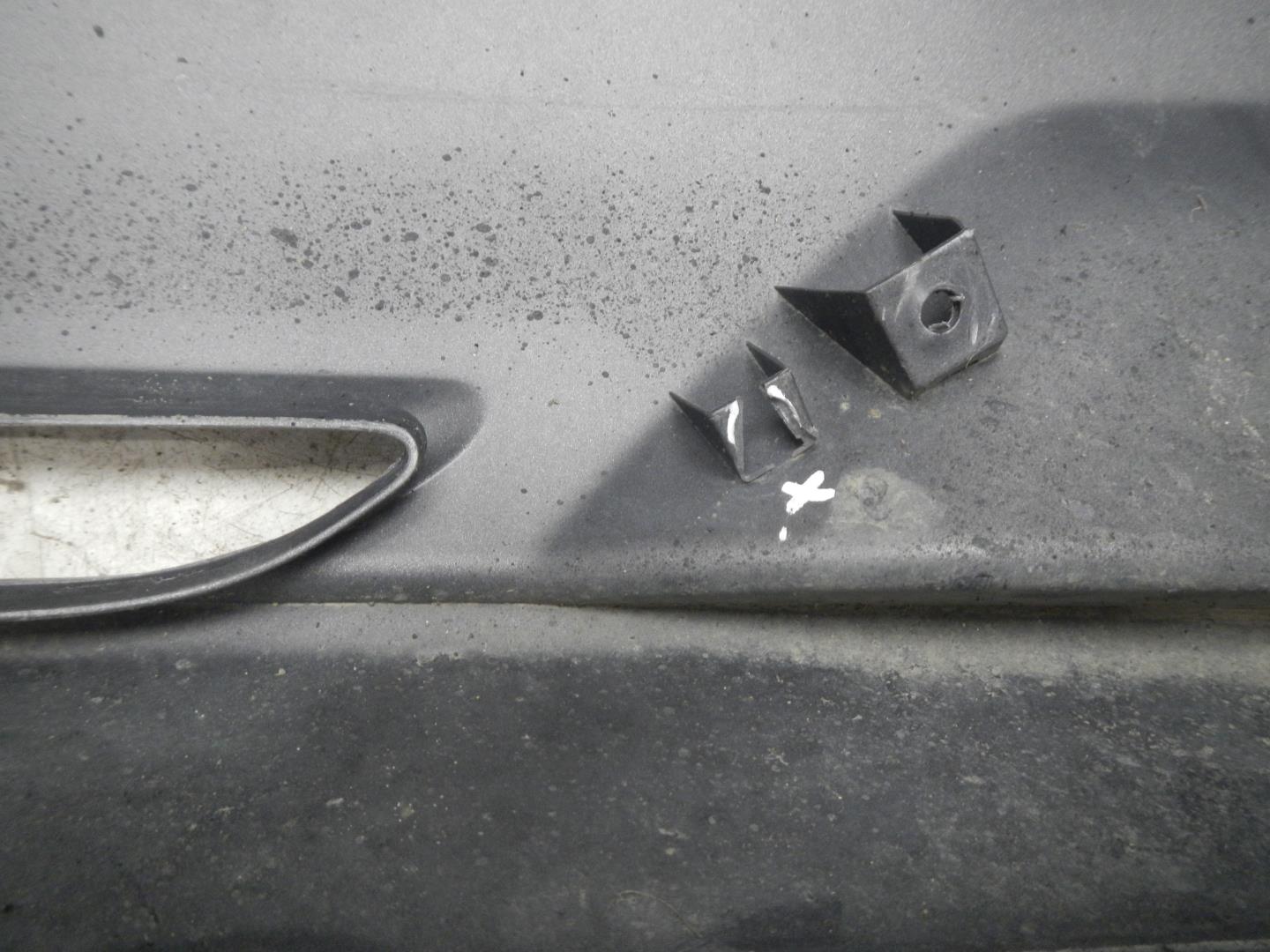 Бампер задний