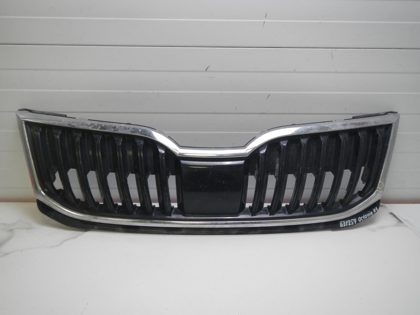 Решетка радиатора