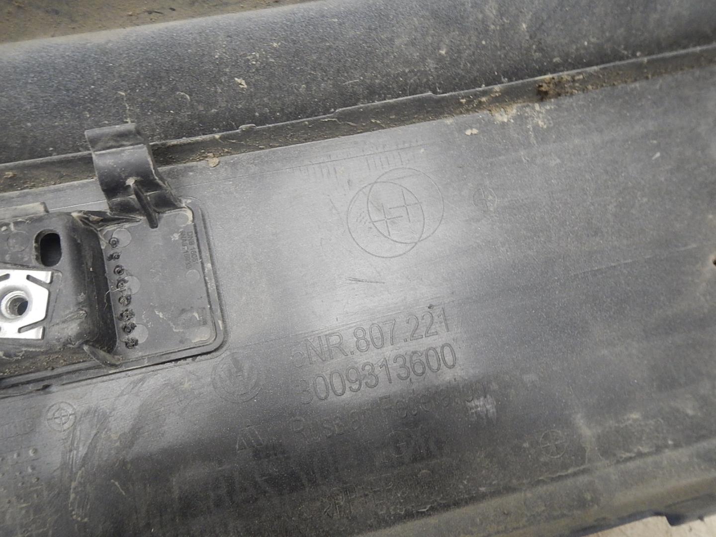 Бампер передний