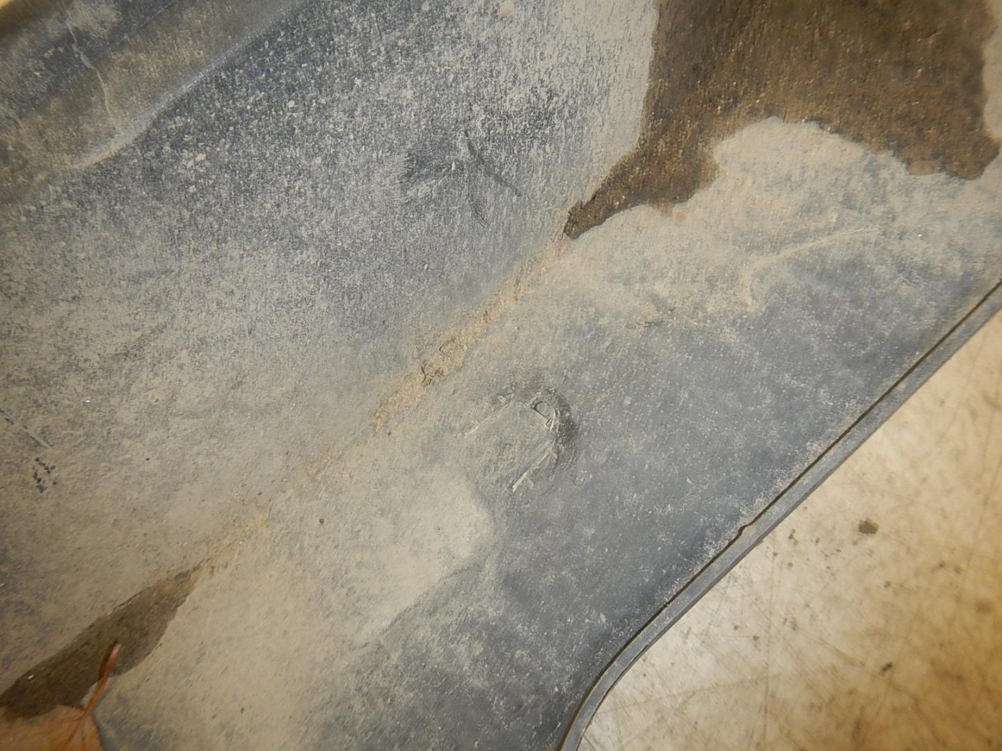 Бампер задний