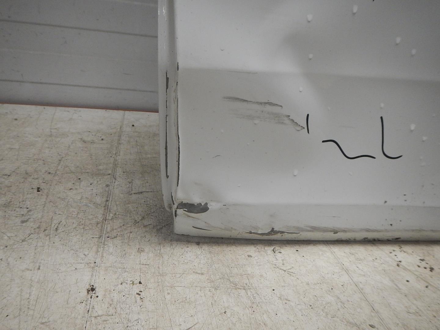 Дверь задняя левая