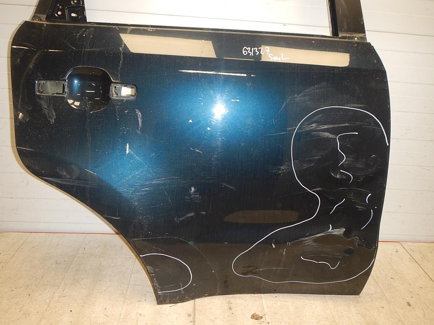 Дверь задняя правая