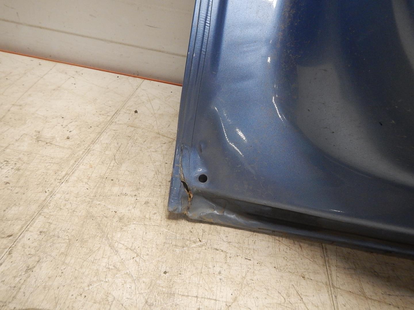 Дверь задняя правая