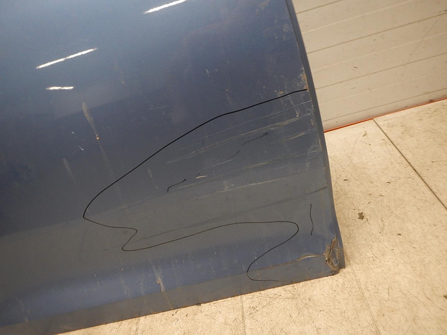 Дверь задняя правая