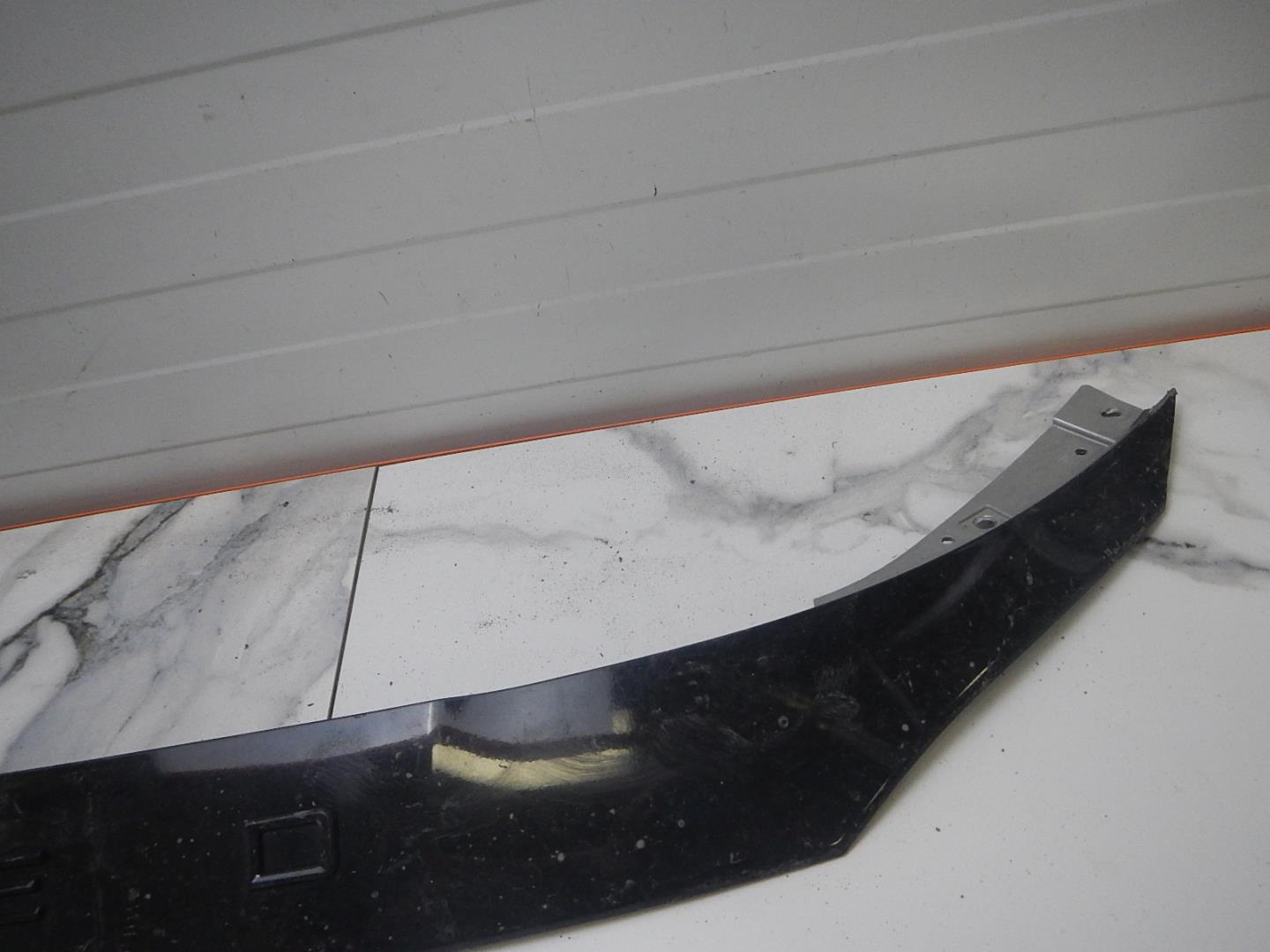 Накладка на решетку радиатора