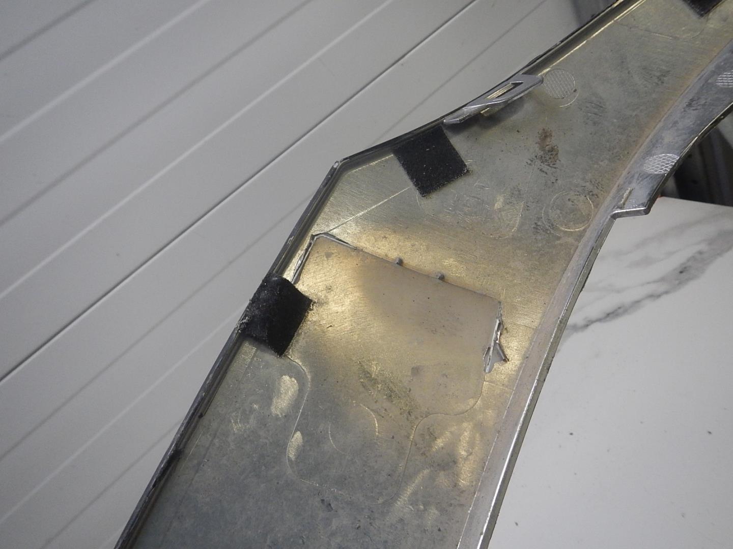 Накладка на решетку радиатора