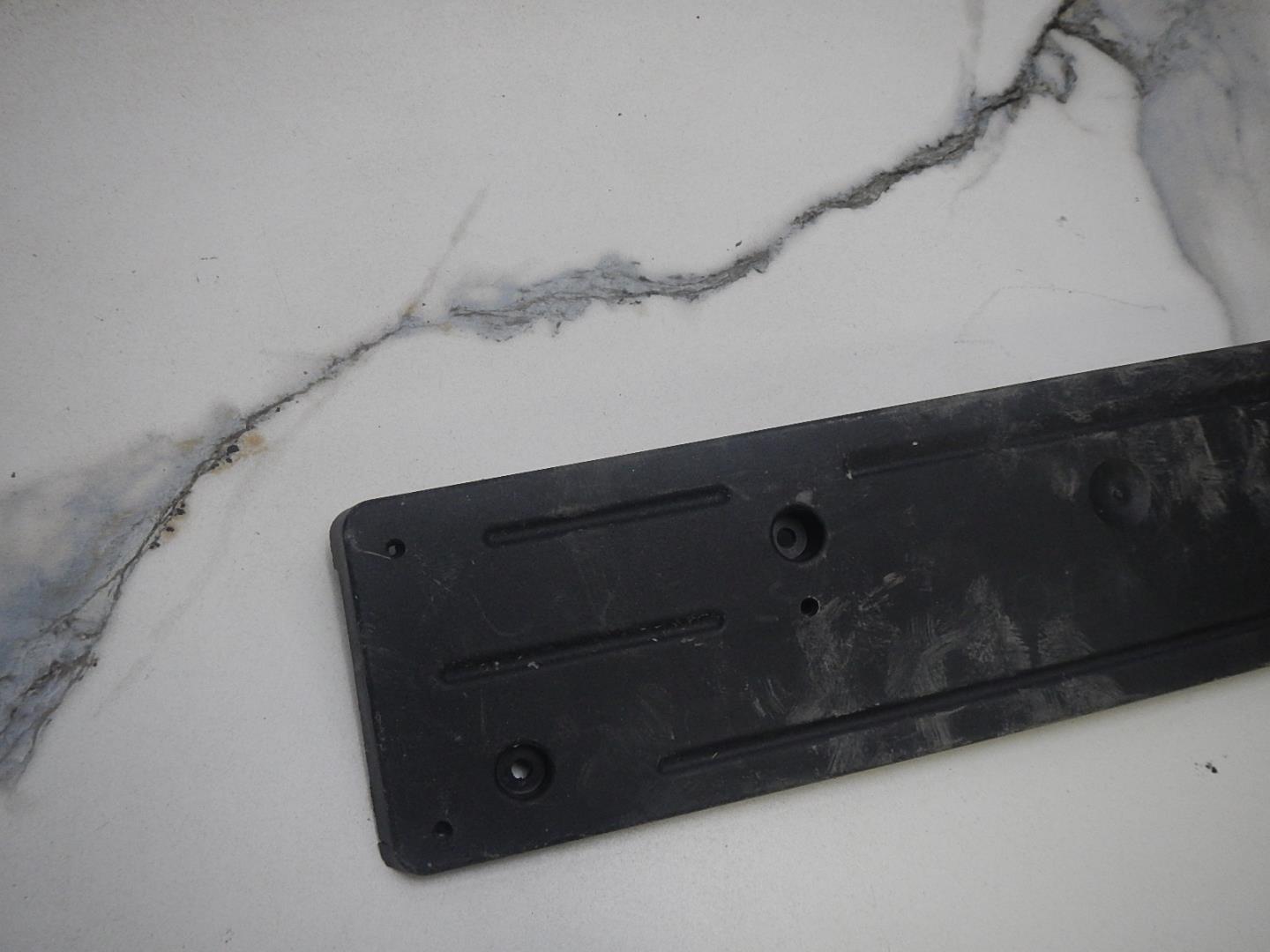 Накладка переднего бампера под номер