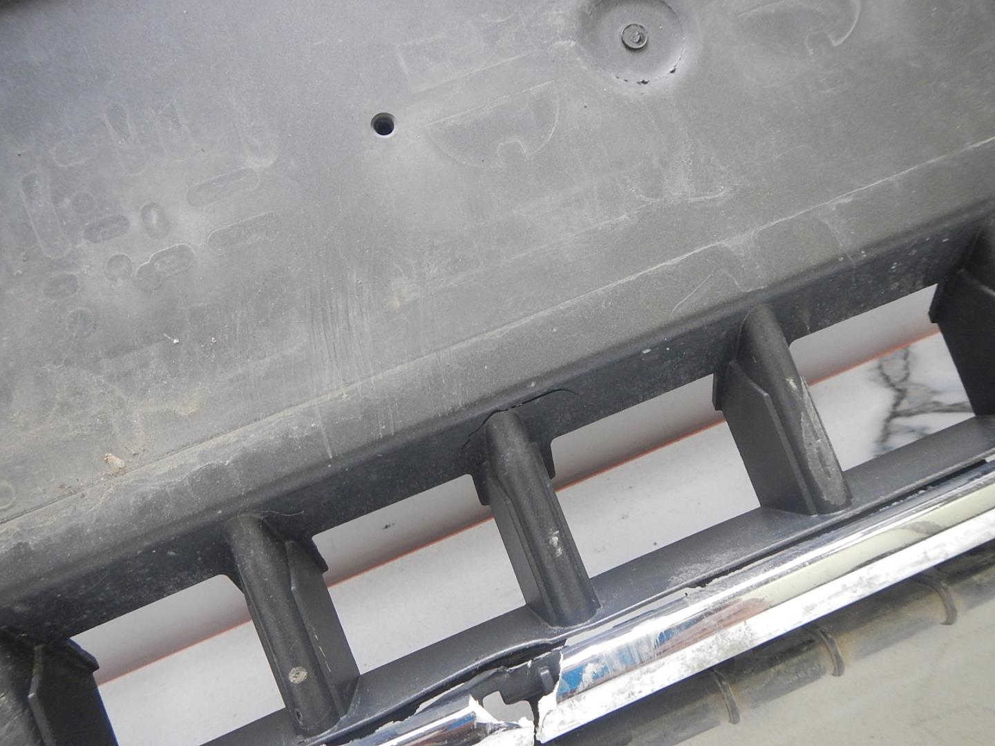 Решетка радиатора