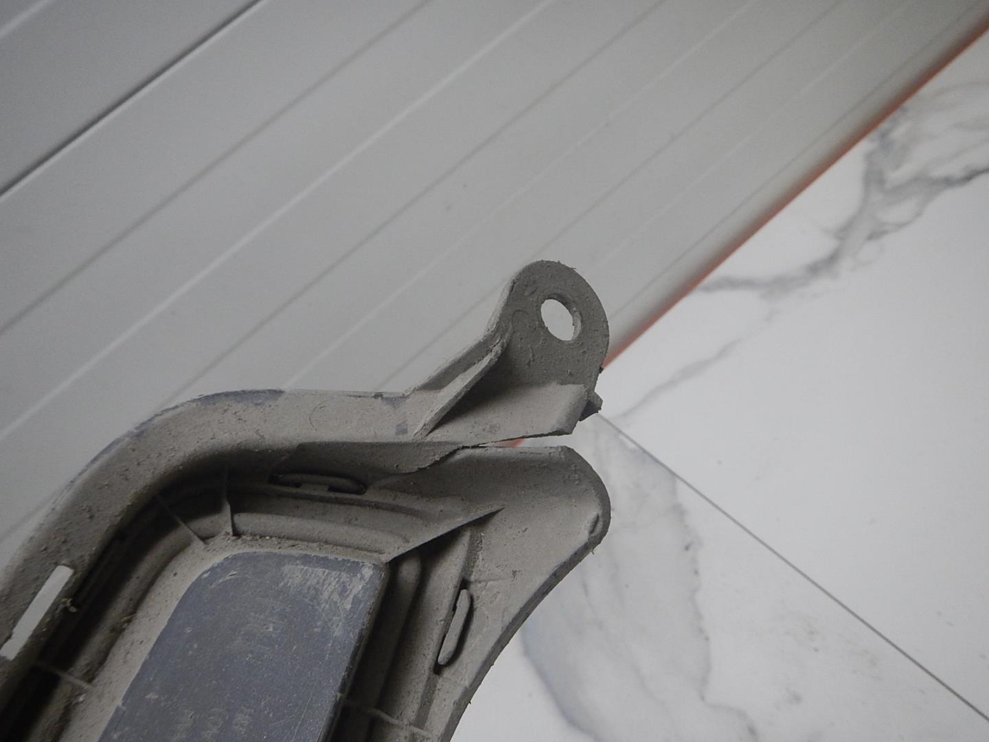 Накладка заднего бампера правая