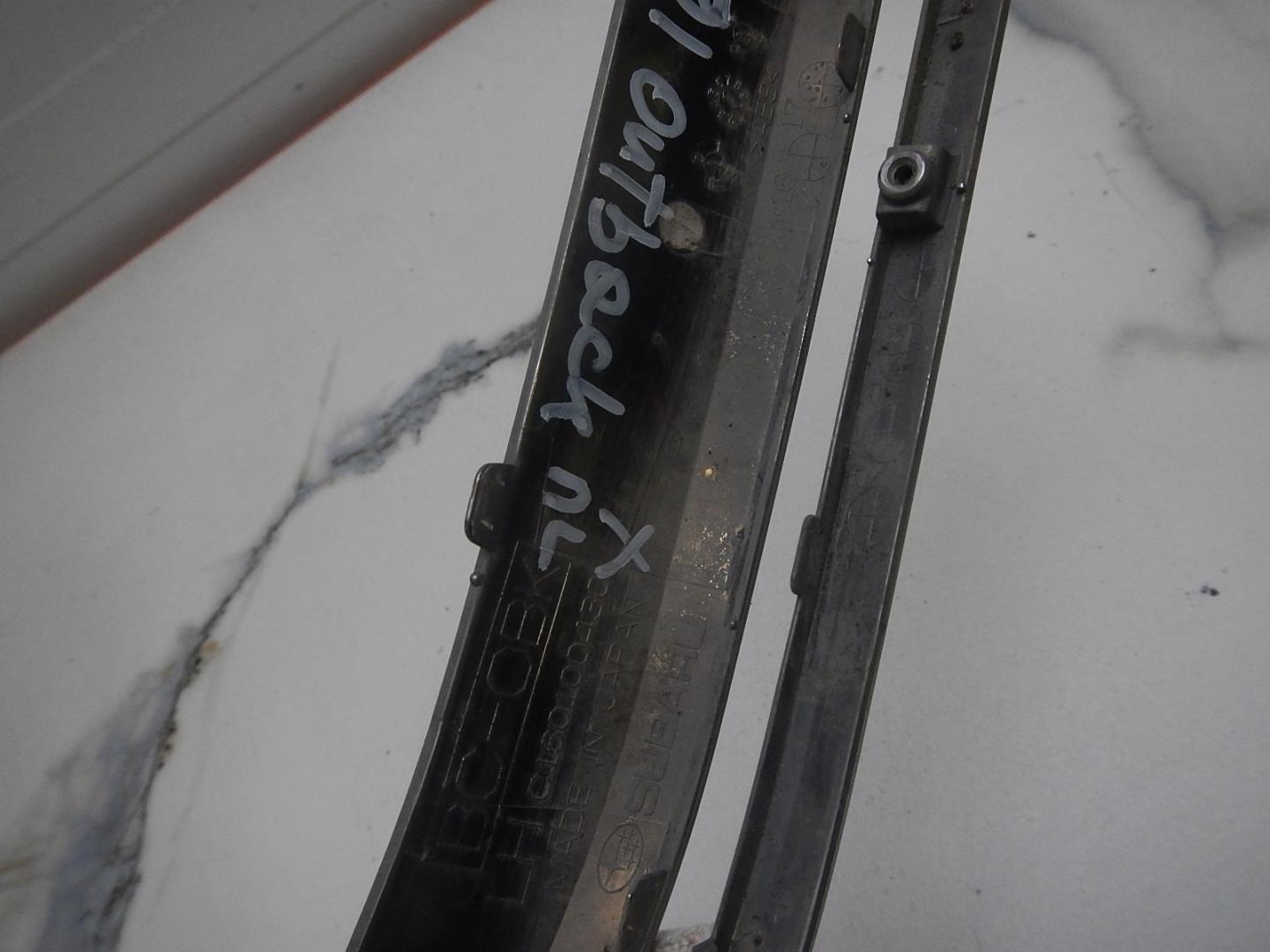 Накладка на решетку радиатора