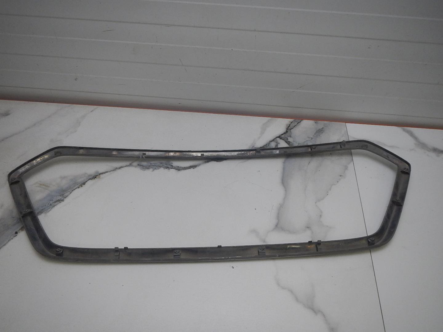 Накладка на решетку радиатора