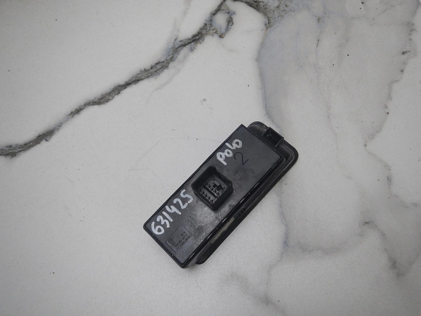 Блок управления стеклоподъемниками