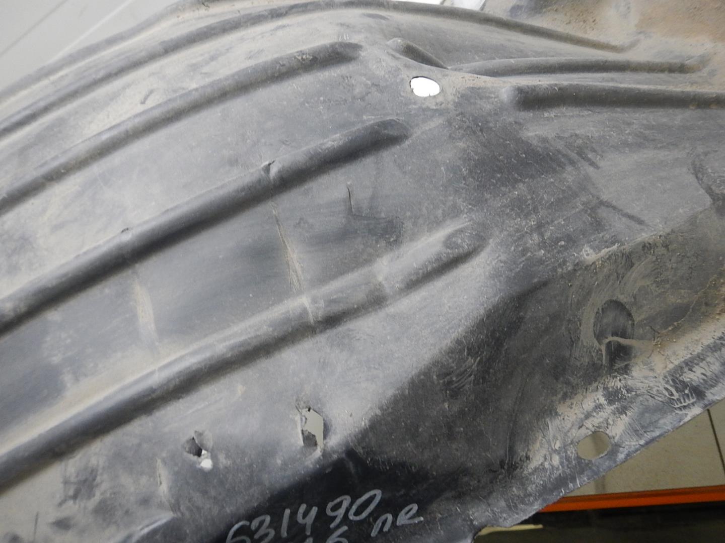 Локер передний правый