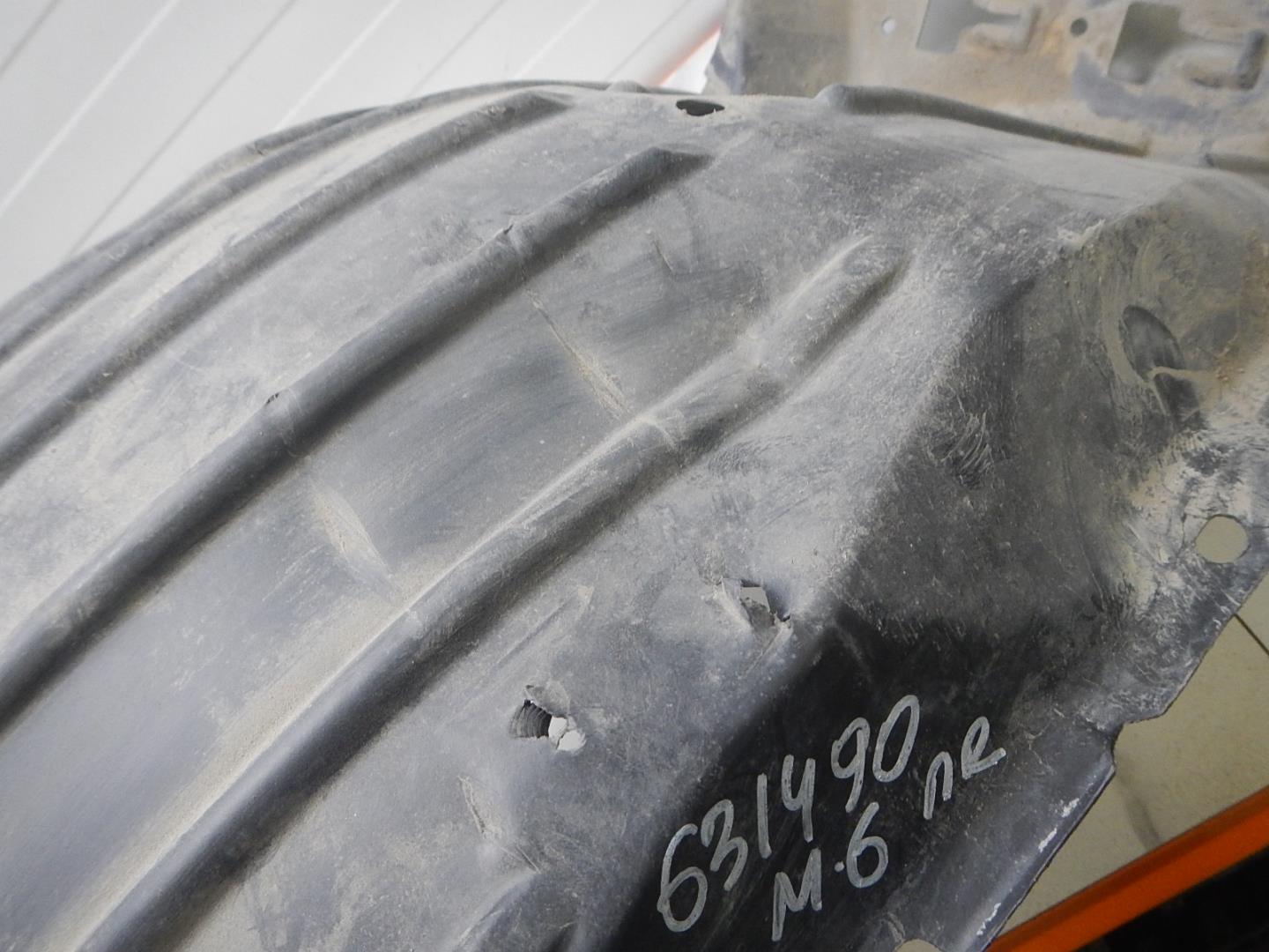 Локер передний правый