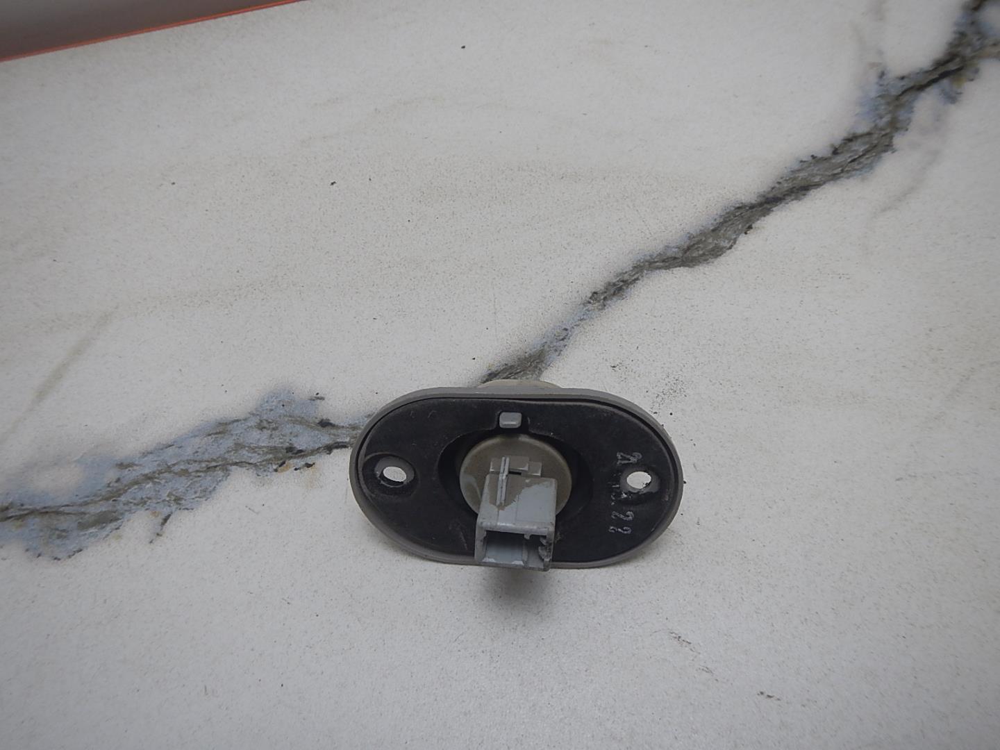 Фонарь подсветки номера