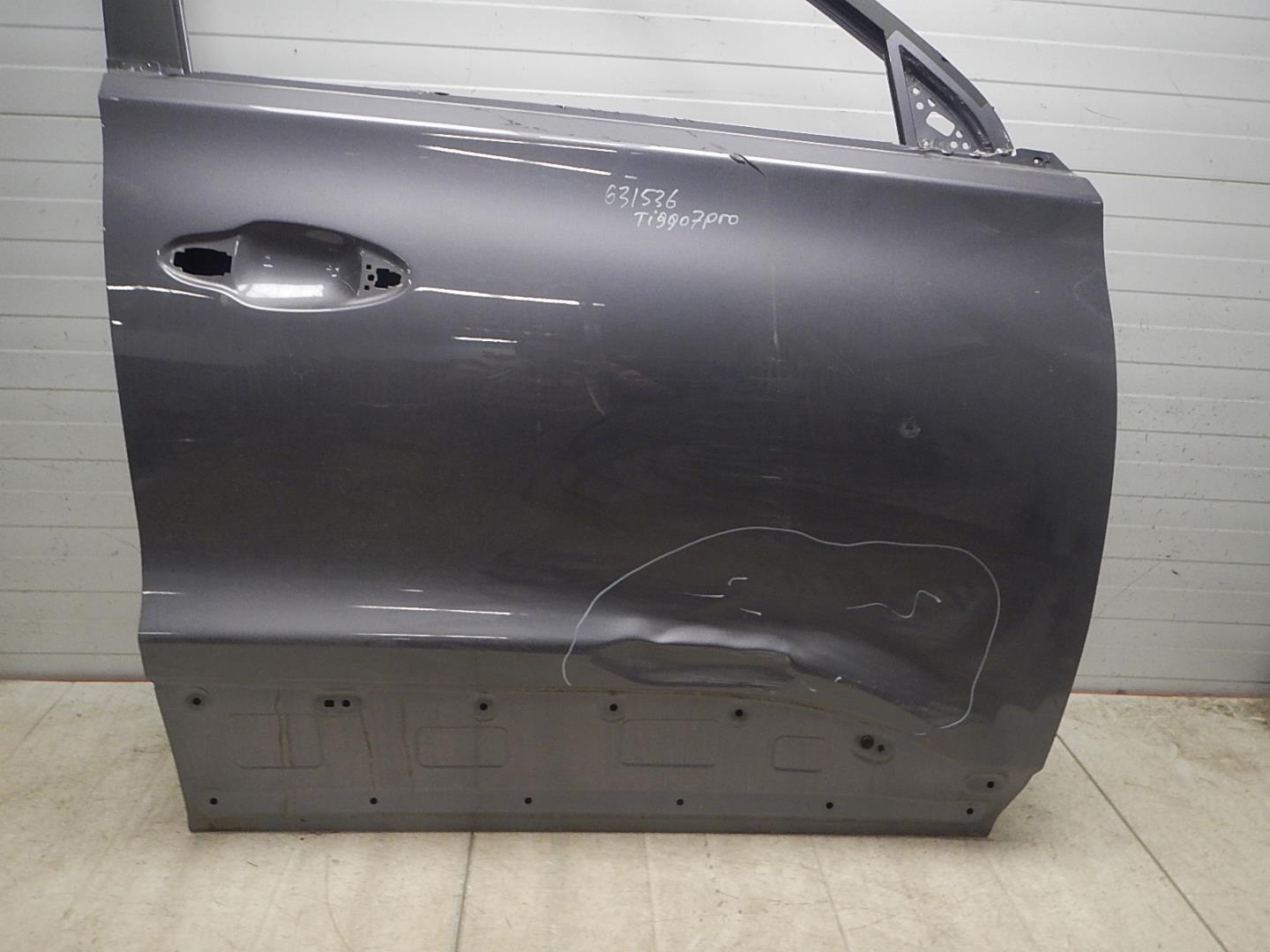 Дверь передняя правая