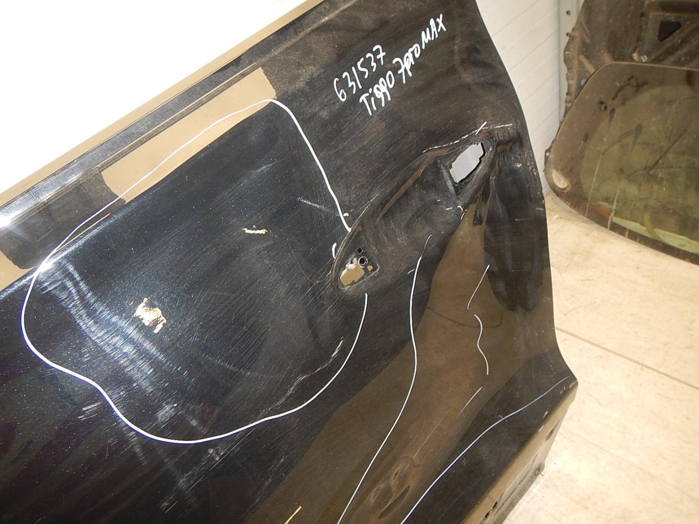 Дверь передняя левая