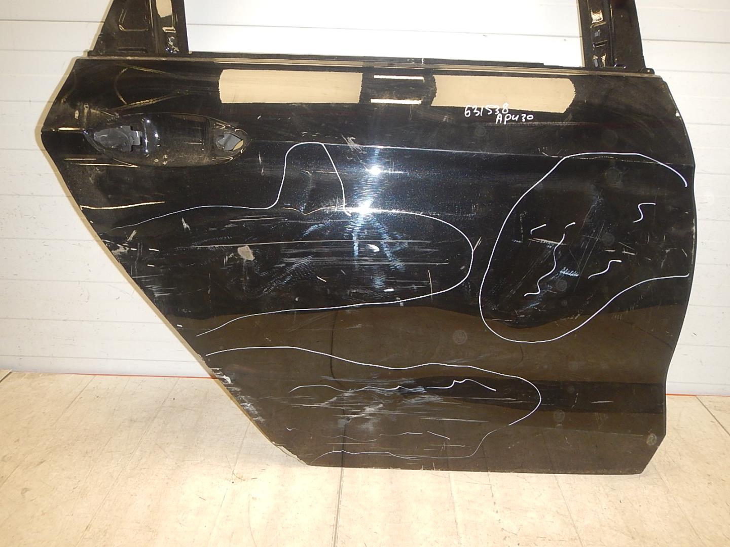 Дверь задняя правая