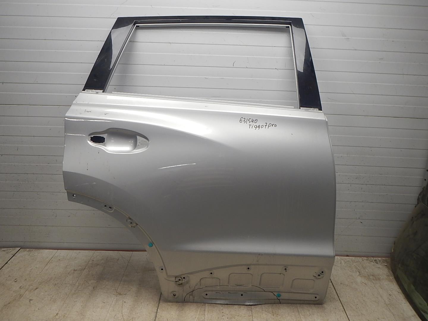 Дверь задняя правая