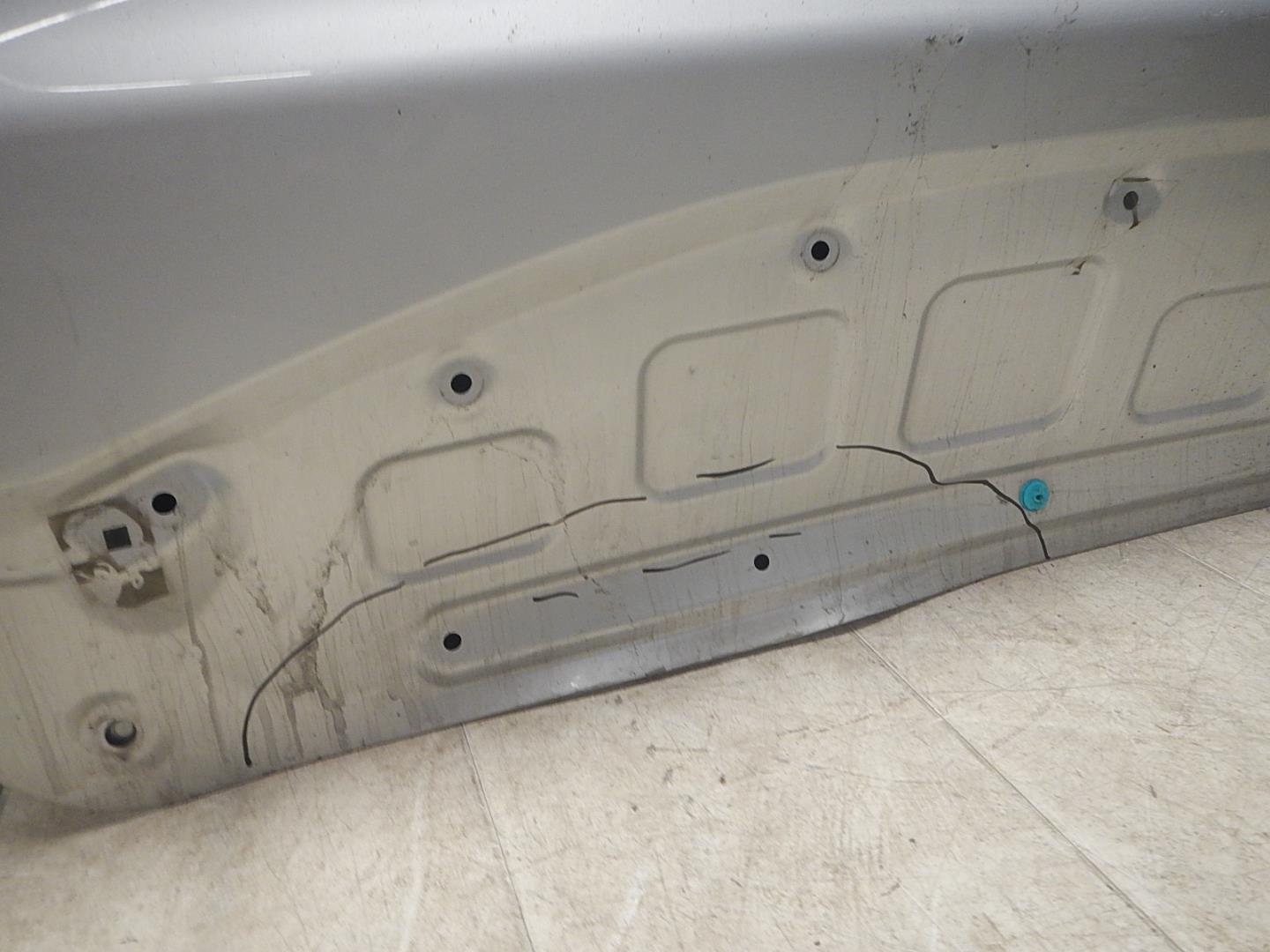 Дверь задняя правая