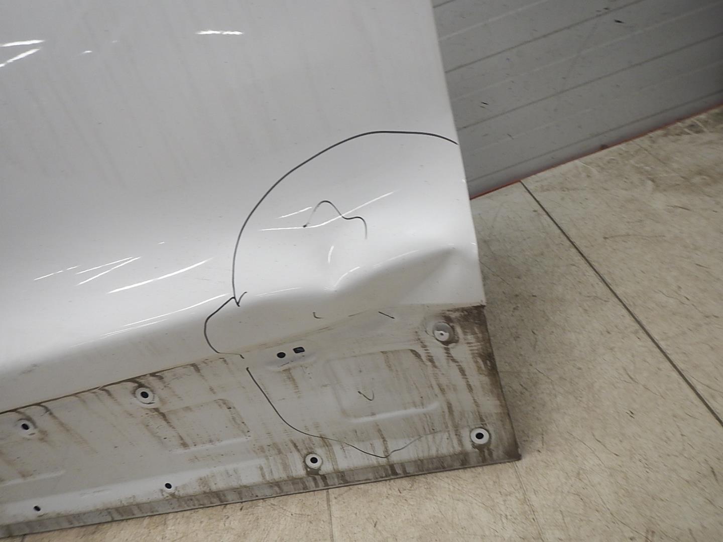 Дверь передняя левая