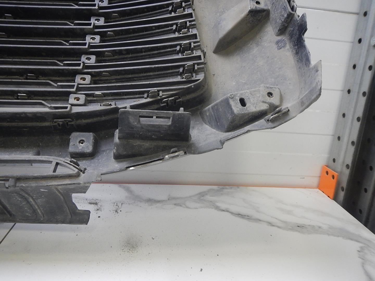 Решетка радиатора