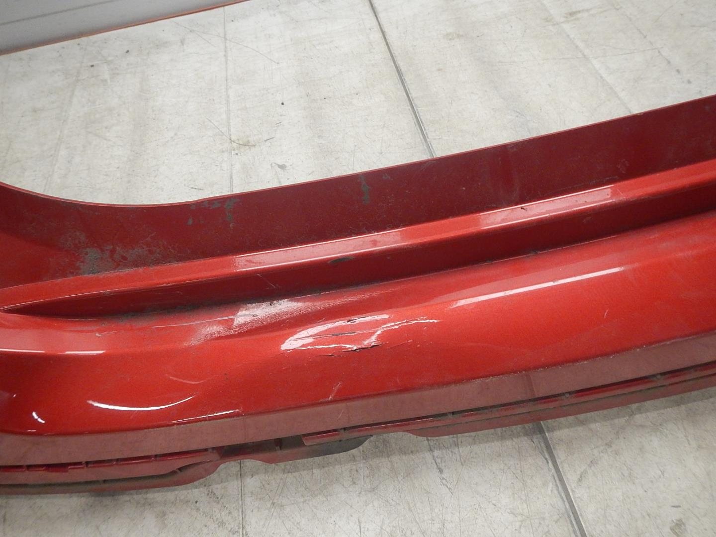 Бампер задний