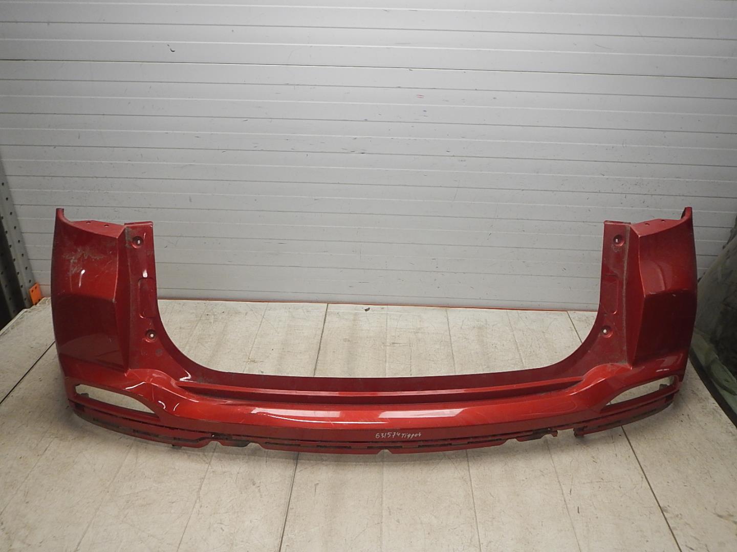 Бампер задний
