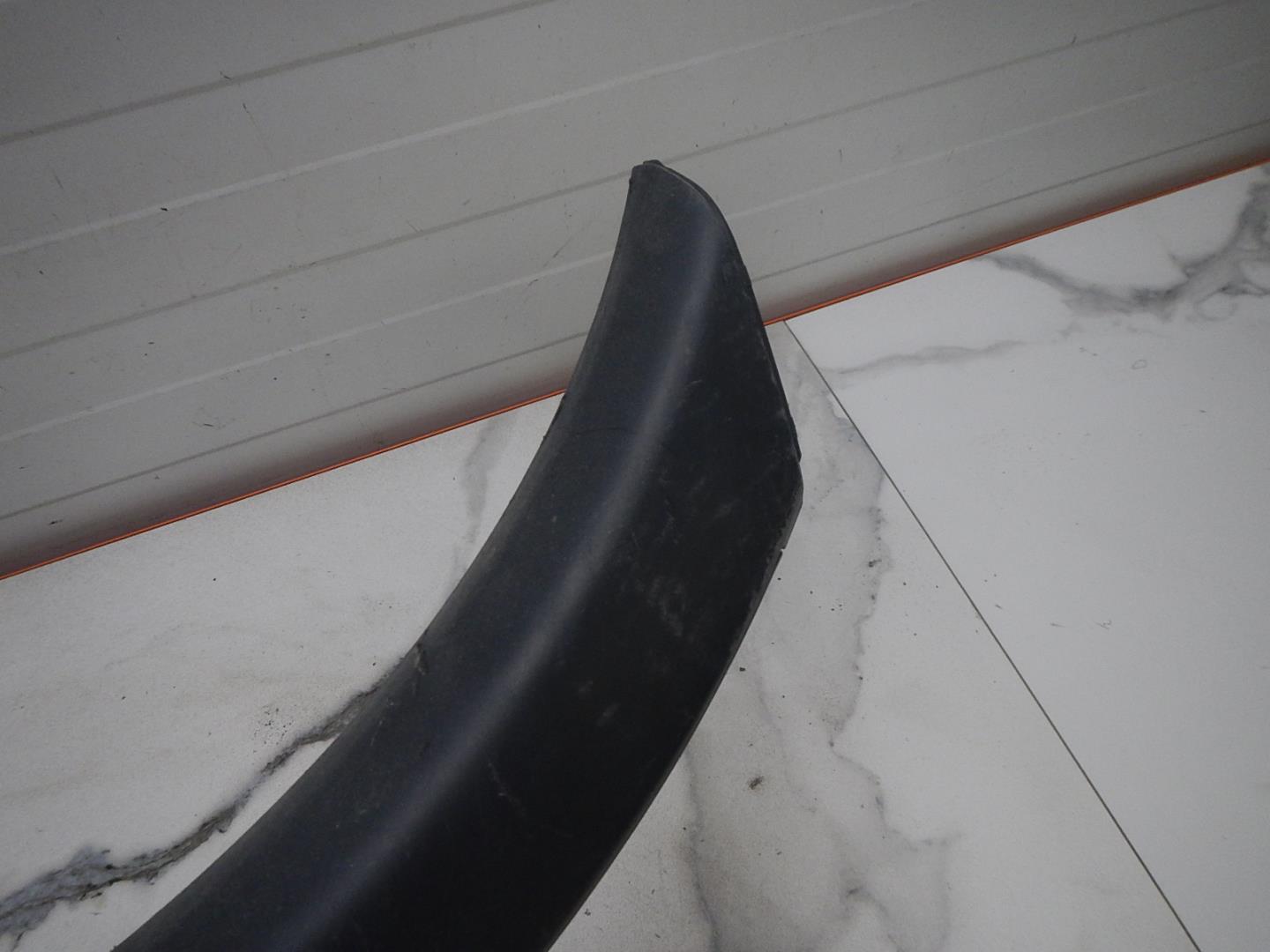 Накладка заднего бампера левая