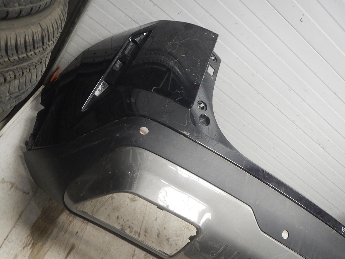 Бампер задний