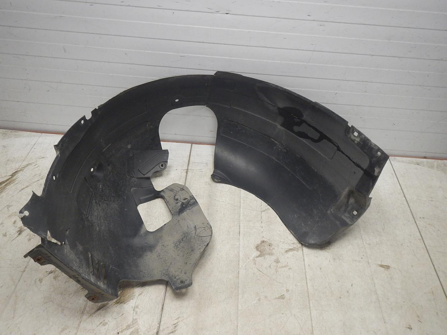 Локер передний левый