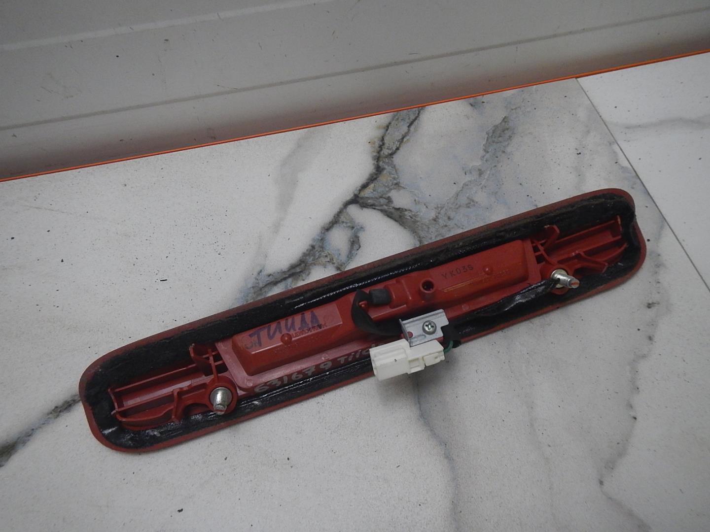 Фонарь задний (стоп сигнал)