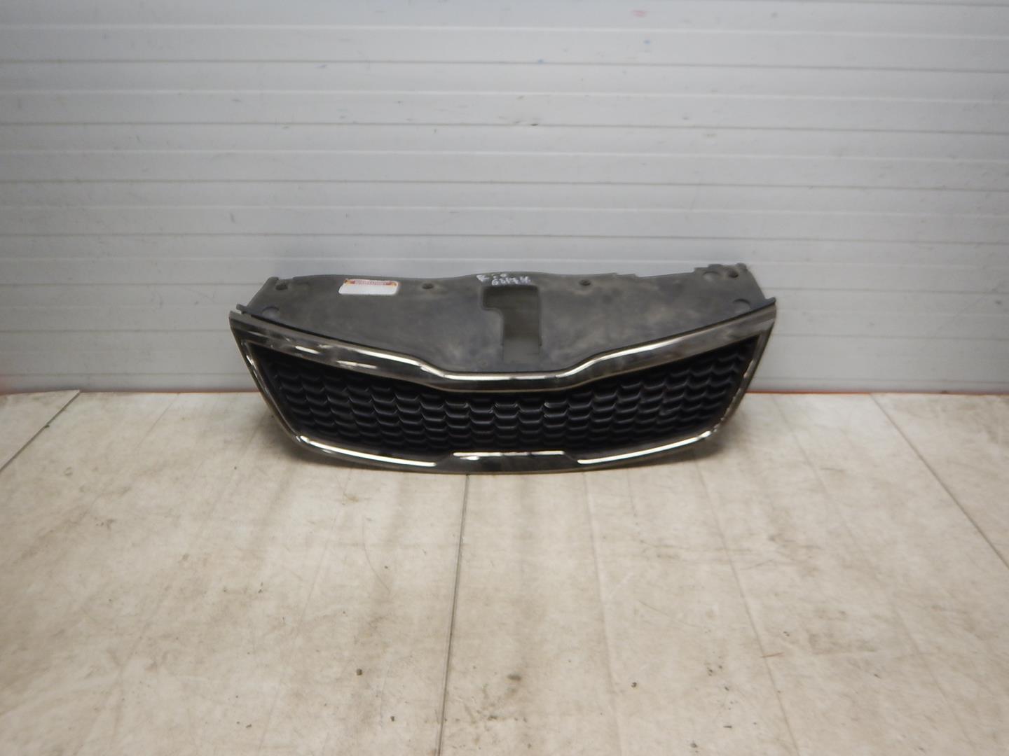 Решетка радиатора