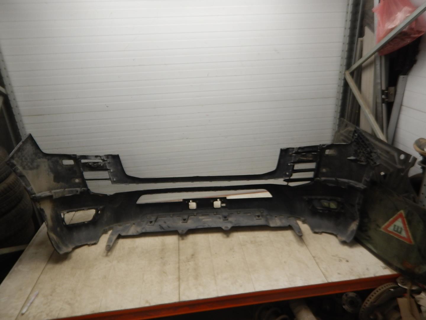 Бампер передний