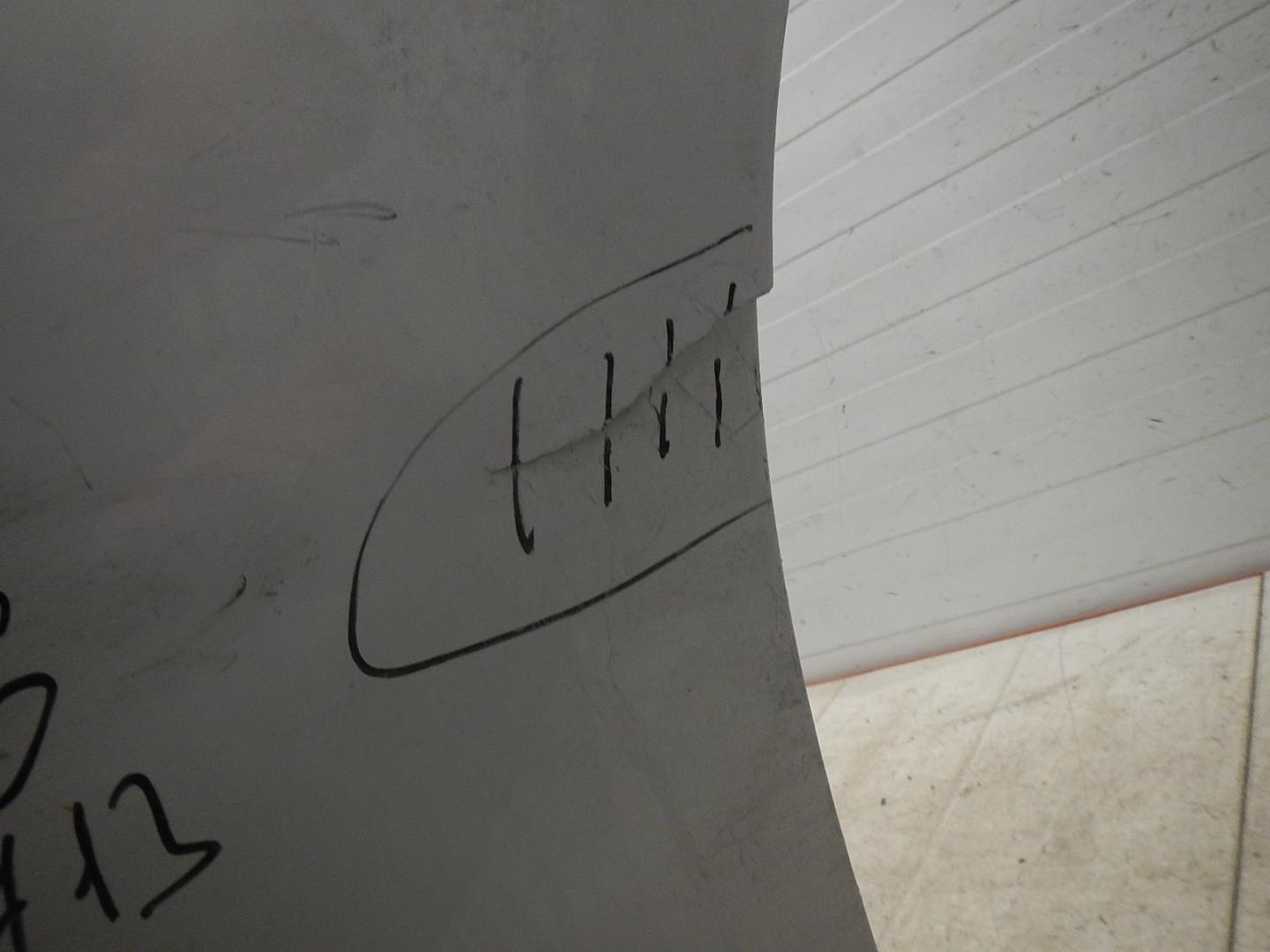 Бампер передний