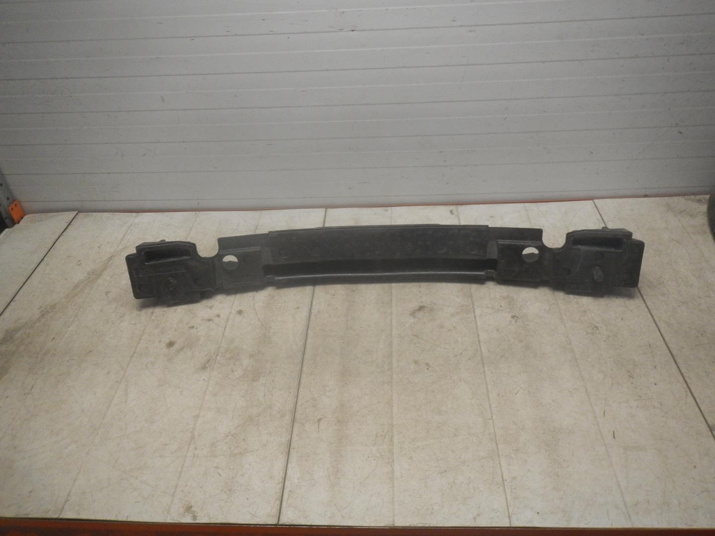 Наполнитель переднего бампера