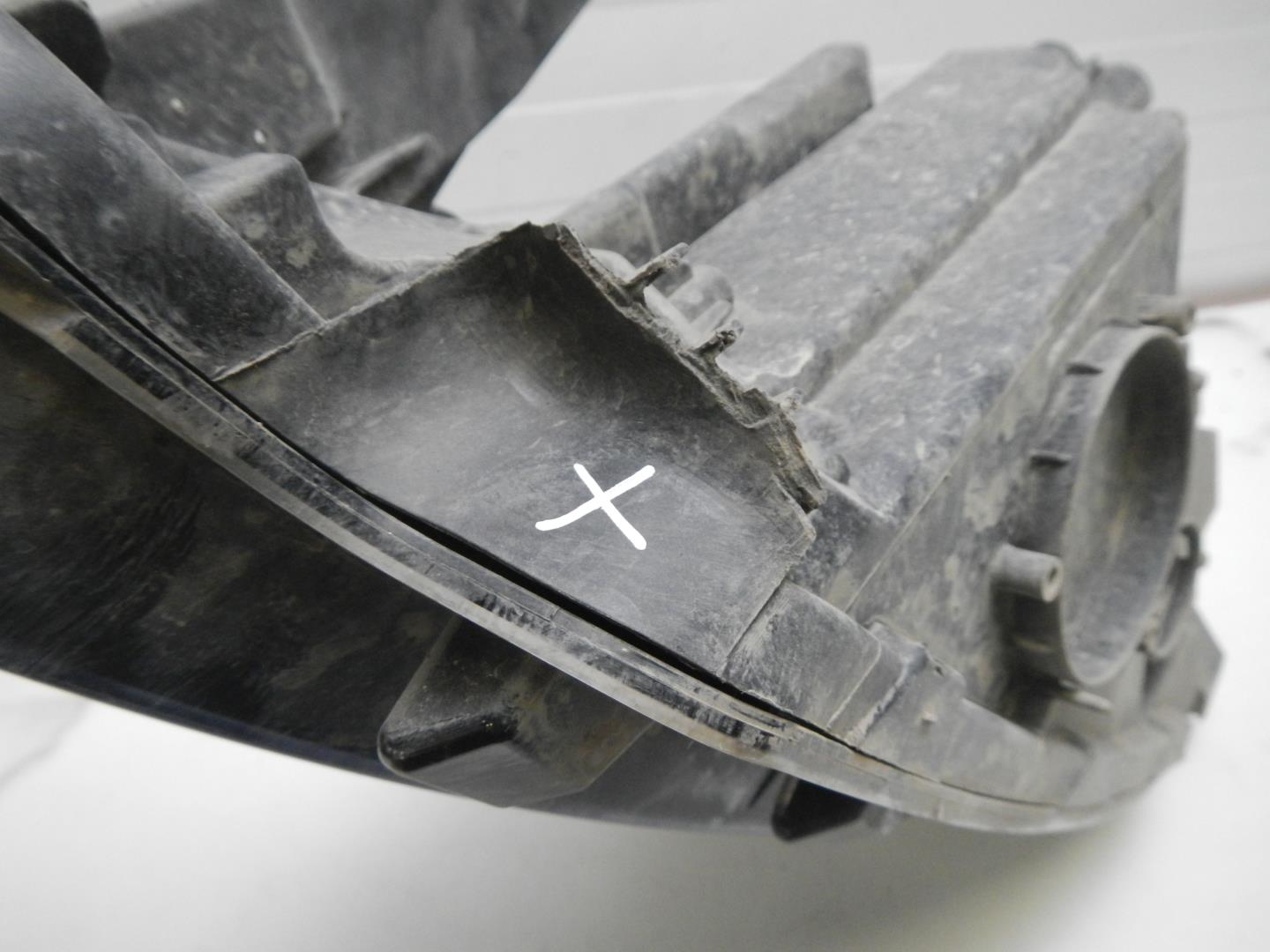 Фара правая