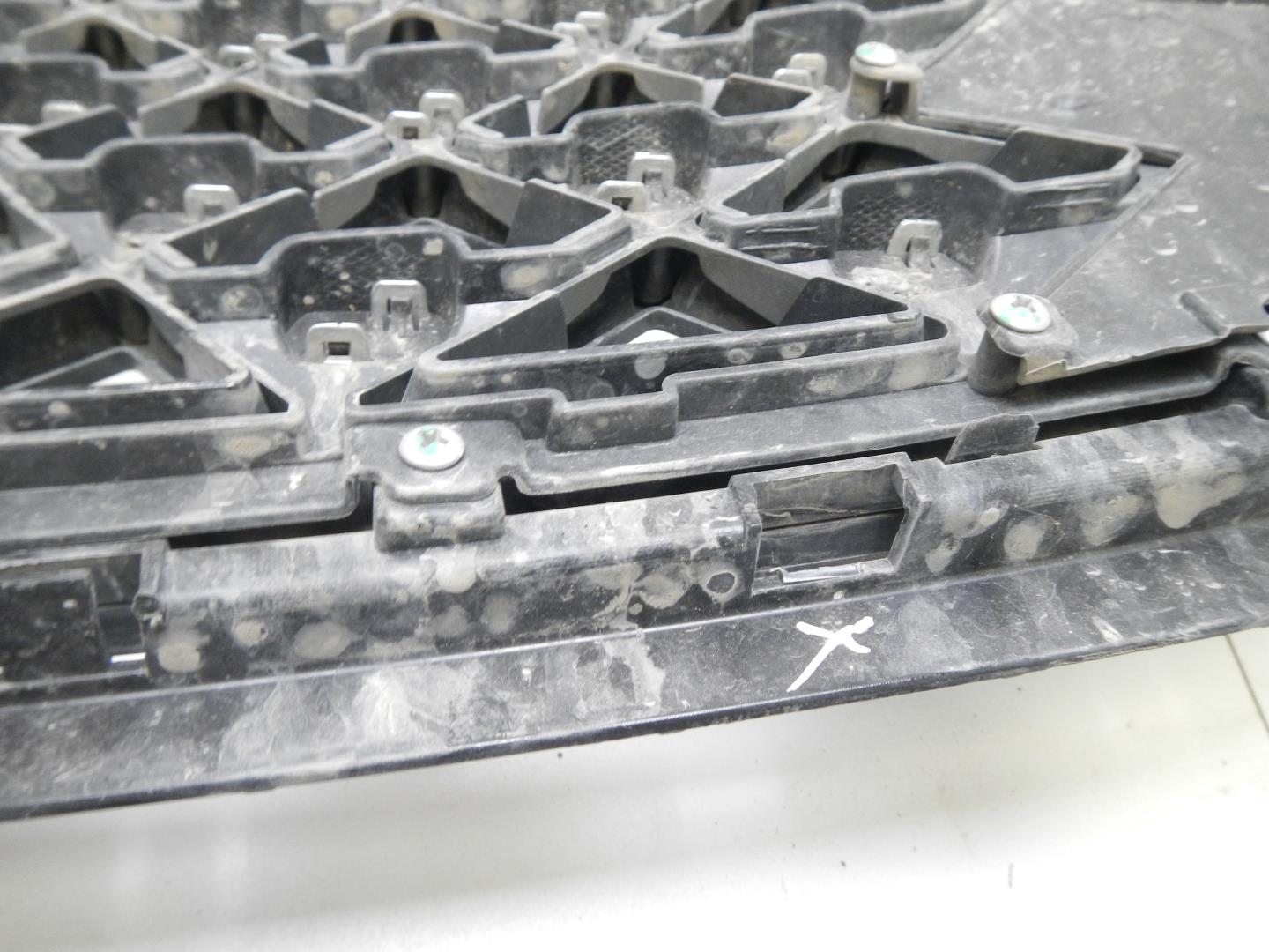 Решетка радиатора